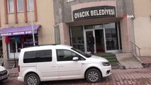 Sarıgül, Ovacık'ta Komünist Başkandan Görevi Devraldı