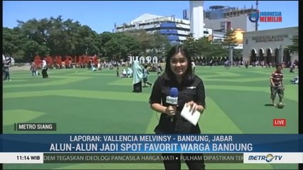 Alun-Alun Bandung Dipadati Wisatawan