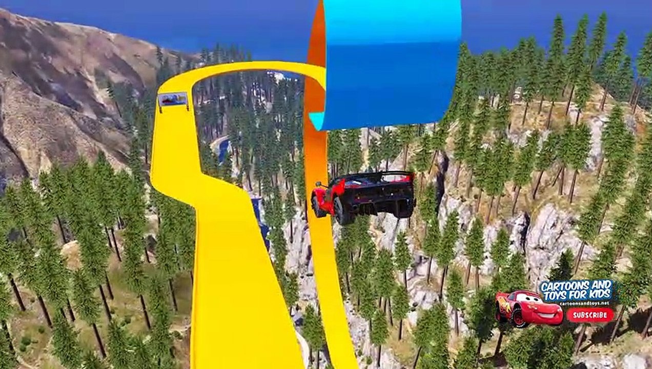 HOT WHEELS FERRARI CANYON CARS 3 CHALLENGE (Cars 3 Lightning Mcqueen)