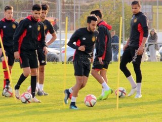 بالصور إستئناف التمارين عشية اليوم بالحديقة ب Espérance Sportive de Tunis