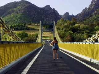 Bande Annonce du film LES MÉTÉORITES