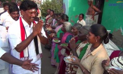 அதிமுக வேட்பாளர் மயில்வேல் பெரியகுளம் ஊராட்சி பகுதியில் வாக்கு சேகரிப்பு- வீடியோ