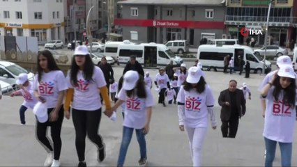 Hakkarili 40 öğrenci Muğla gezisine uğurlandı