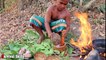 Survival Skills - Big boy cooking pork belly - Eating Delicious