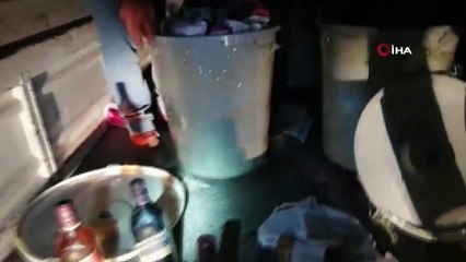 Çöp kovalarının içerisine saklanmış 463 şişe kaçak içki ele geçirildi