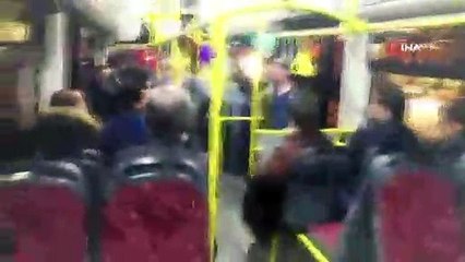 Halk otobüsünde gencin yaşlı kadına hakareti kamerada