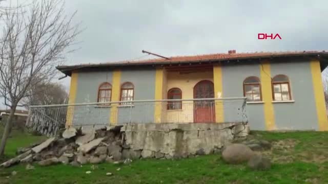 Malatya'da, Depremde Hasar Gören Binalar Yıkılacak