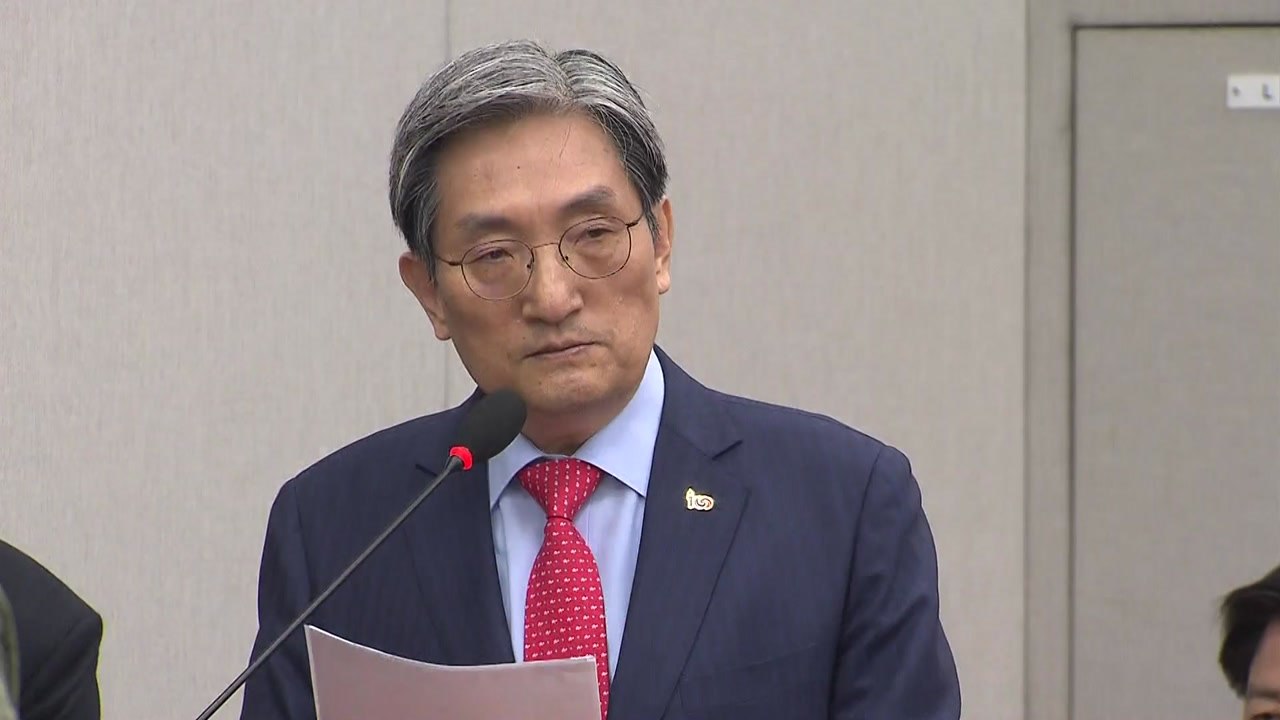 노영민 "인사 문제로 심려 송구...더 분발할 것" / YTN