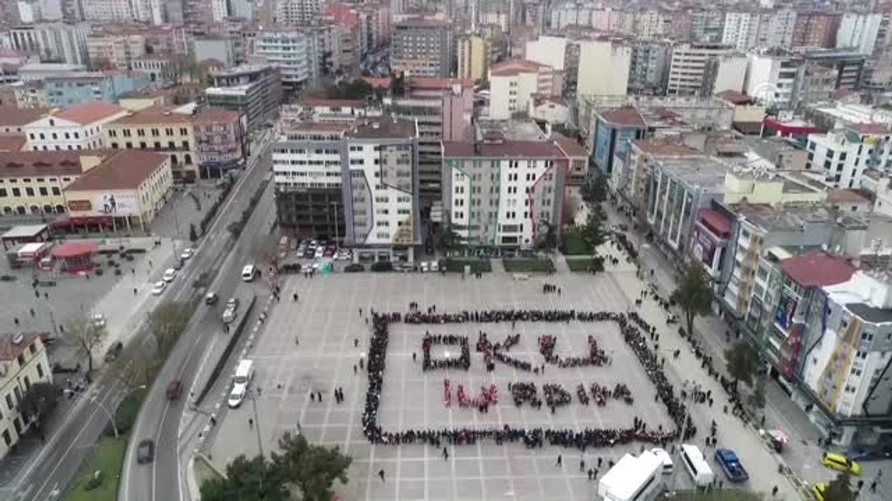 1919 Öğrenciden "Oku İlkadım" Koreografisi