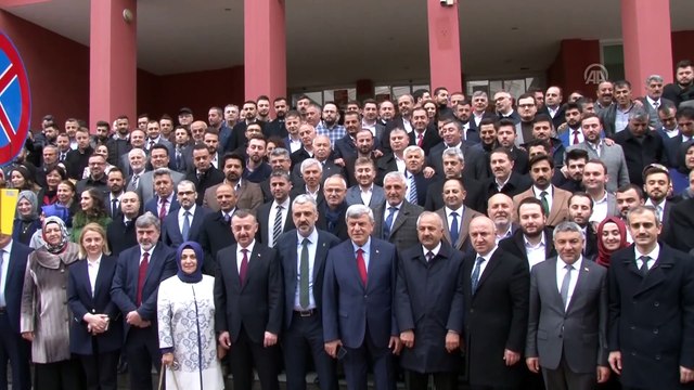 Kocaeli Büyükşehir Belediye Başkanı Büyükakın göreve başladı - KOCAELİ