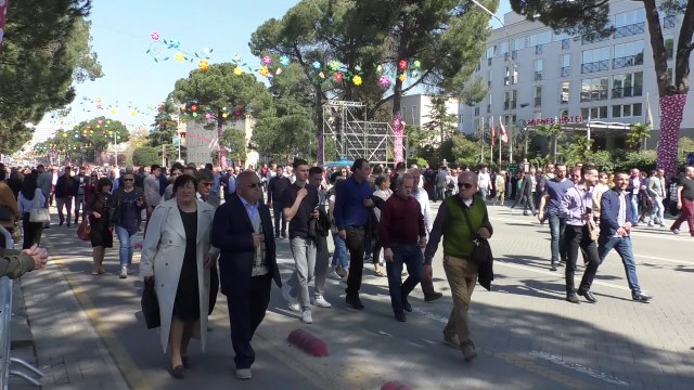 KONGRESI I PS, BALLA TË FITOJMË BASHKITË E MARRA PENG NGA OPOZITA