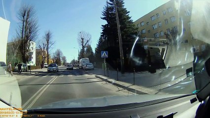 Rejestrator jazdy Navitel R1000  test