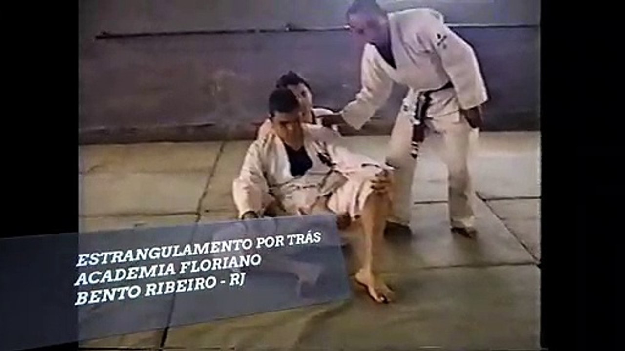 Estrangulamento sentado por trás - Acd - Floriano - Bento Ribeiro - JIU JITSU - 1995