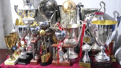 Spor Manisaspor'un Kupaları Satıldı