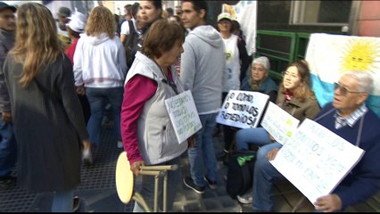 Argentina economy falling despite huge IMF support