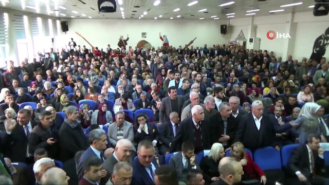 Isparta Belediye Başkanı Şükrü Başdeğirmen mazbatasını aldı:“Yüce Rabbim hayırlı işler yapmayı nasip etsin inşallah”