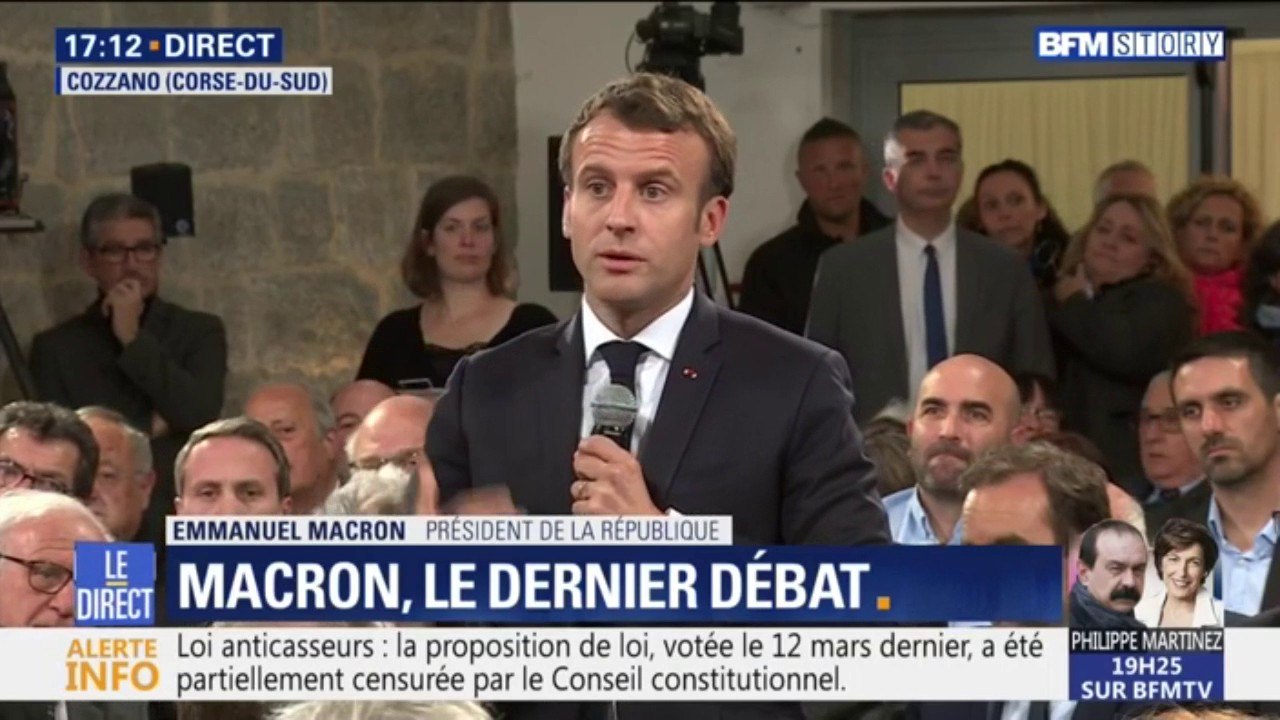 Emmanuel Macron en Corse: "On ne peut pas ne pas regarder en face le fait qu'un préfet de la République a été assassiné ici"
