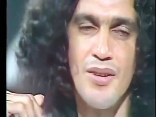 Não, ce é burro cara - No, and it's dumb, dude.