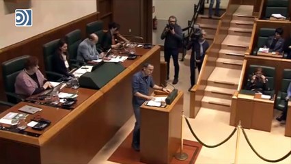 Bronca en el Parlamento Vasco: Bildu compara a la Policía y a la Guardia Civil con nazis