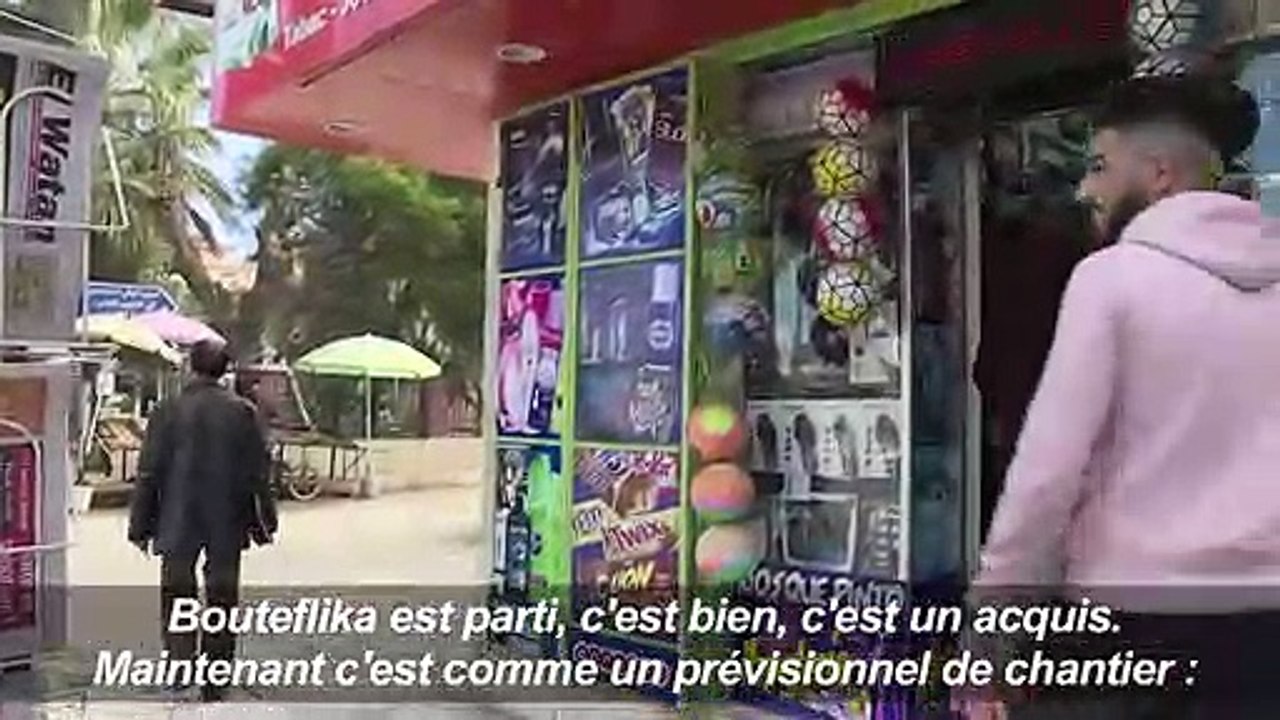 Algérie: le départ de Bouteflika, 1ère étape pour des Algérois