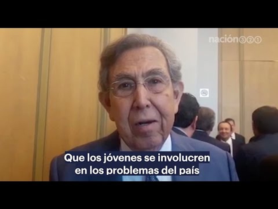 "Que los jóvenes se involucren en los problemas del país", dice Cuauhtémoc Cárdenas