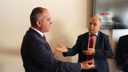 Bursa Gemlik'in Yeni Başkani Göreve Başladi