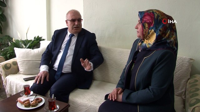 Bir evde 2 muhtar... Karı koca mahalle ve köyden muhtar seçildi