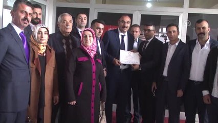 Çukurca Belediye Başkanı Ensar Dündar Mazbatasını Aldı