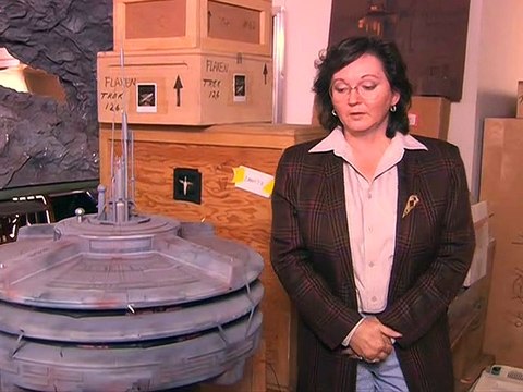 Star Trek The Next Generation Season 2 Extra 3 - Inside Starfleet Archives