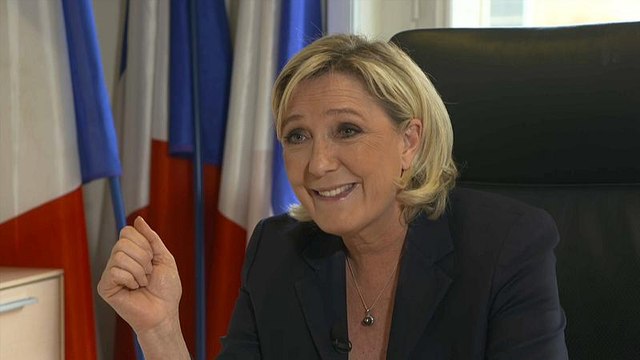 Marine Le Pen: Los agentes de Frontex son los recepcionistas de la inmigración