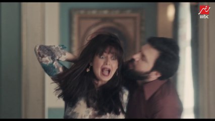 الزوج المجنون يلقي بزوجته الحامل من الدور الأول في مسلسل عائلة الحاج نعمان