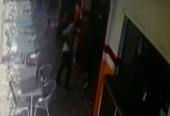 Violento asalto fue captado por cámaras en Guayaquil