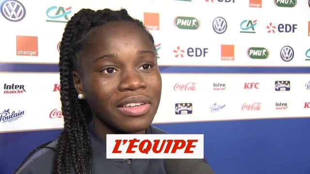Mbock «Tout le groupe est très impliqué» - Foot - Bleues