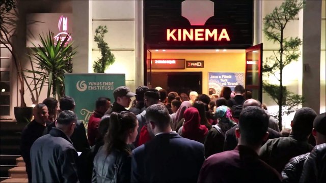 TİRAN’DA TÜRK FİLMLERİ HAFTASI’NIN KONUKLARI PERİHAN SAVAŞ VE GÜRKAN UYGUN OLDU