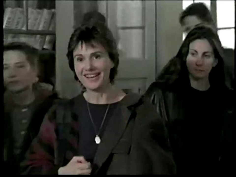 Miou-Miou (short clip)