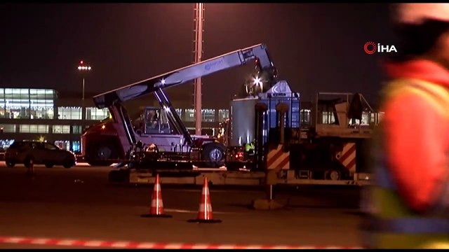 Atatürk Havalimanı'ndan İstanbul Havalimanına taşınma devam ediyor