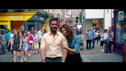 De De Pyaar De - Title Track Video Song - Ajay Devgan, & Tabu. 2019