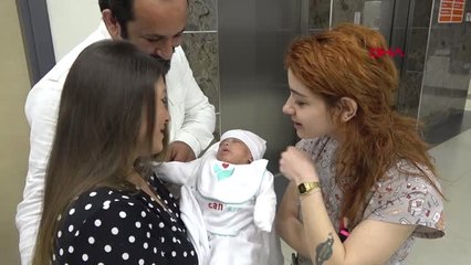 İzmir Su Bebek Hayata Tutundu-1