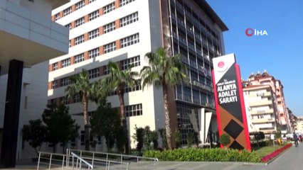 Alanya’da yasa dışı bahis operasyonu: 8 şüpheli adliyeye sevk edildi