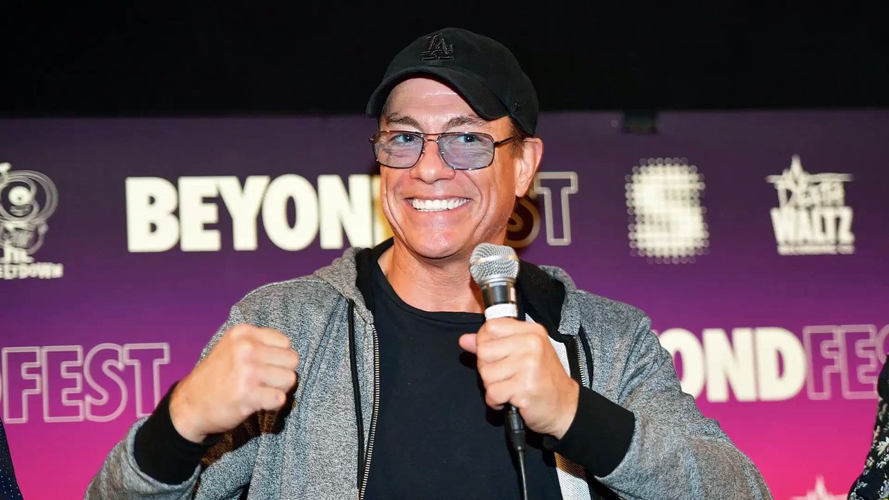 TPMP : La discussion délirante de Jean-Claude Van Damme et Doc Gynéco (vidéo)