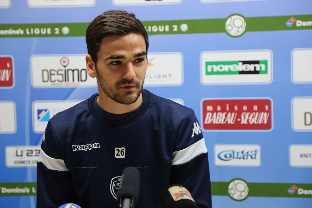 Valenciennes-ESTAC⎥Claude Gonçalves : "Rester concentrés"