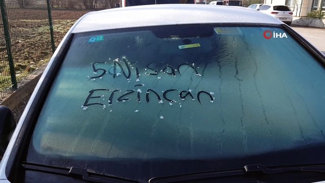 Doğu’da Soğuk Hava... Araçların Camları Buz Tuttu