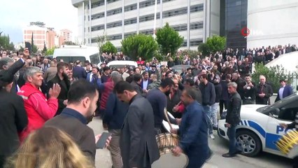 Lütfü Savaş mazbatasını aldı