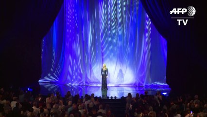 ألبوم جديد وجولة لسيلين ديون في أميركا الشمالية