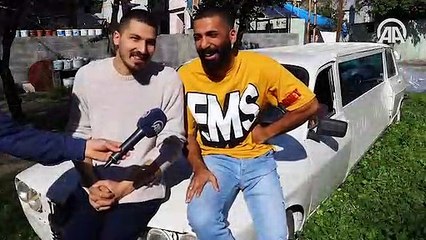 Düğünü için 1978 model otomobili limuzine dönüştürdü