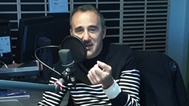 Elie Semoun : Je ne suis pas fan du stand-up. J'aime qu'on me fasse rêver avec des personnages.