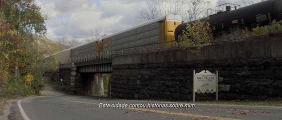 Histórias Assustadoras Para Contar no Escuro | Trailer Legendado