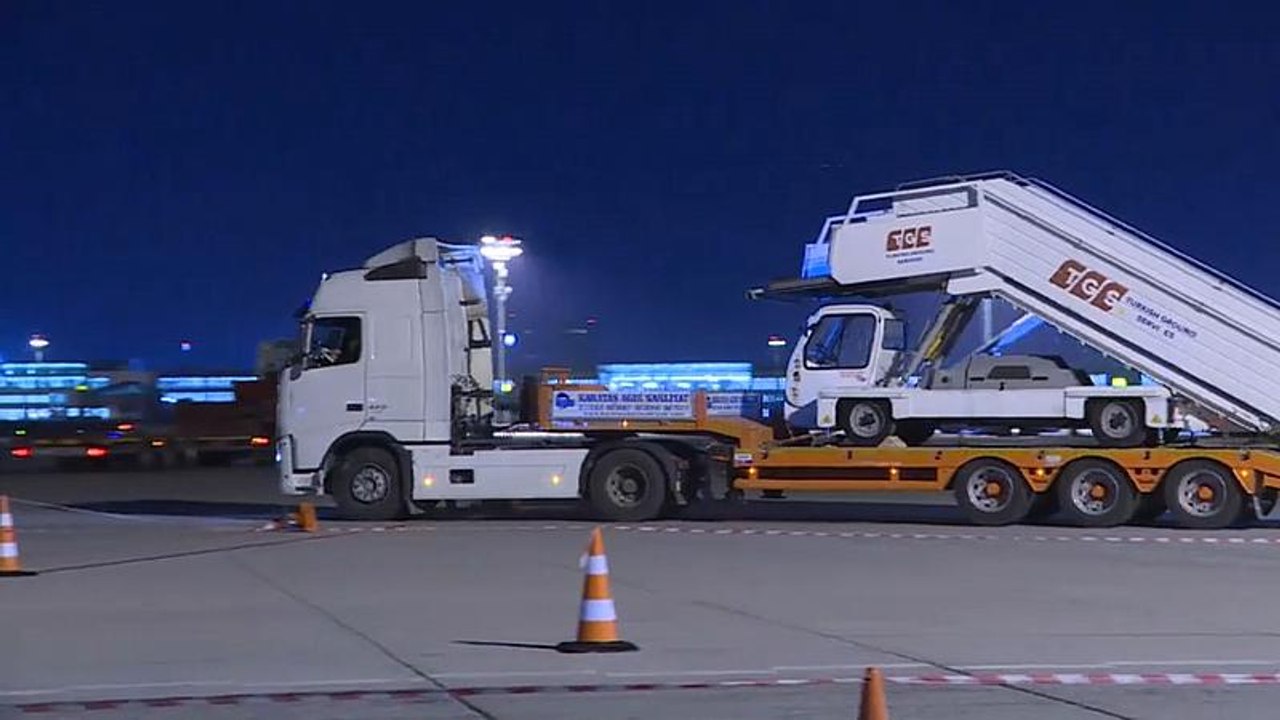 Istanbul: ein flughafen zieht um