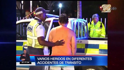 Camioneta se volcó tras estrellarse con un palmera en la Av. Francisco de Orellana