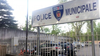 Avignon : deux policiers municipaux retrouvés morts au poste principal de police
